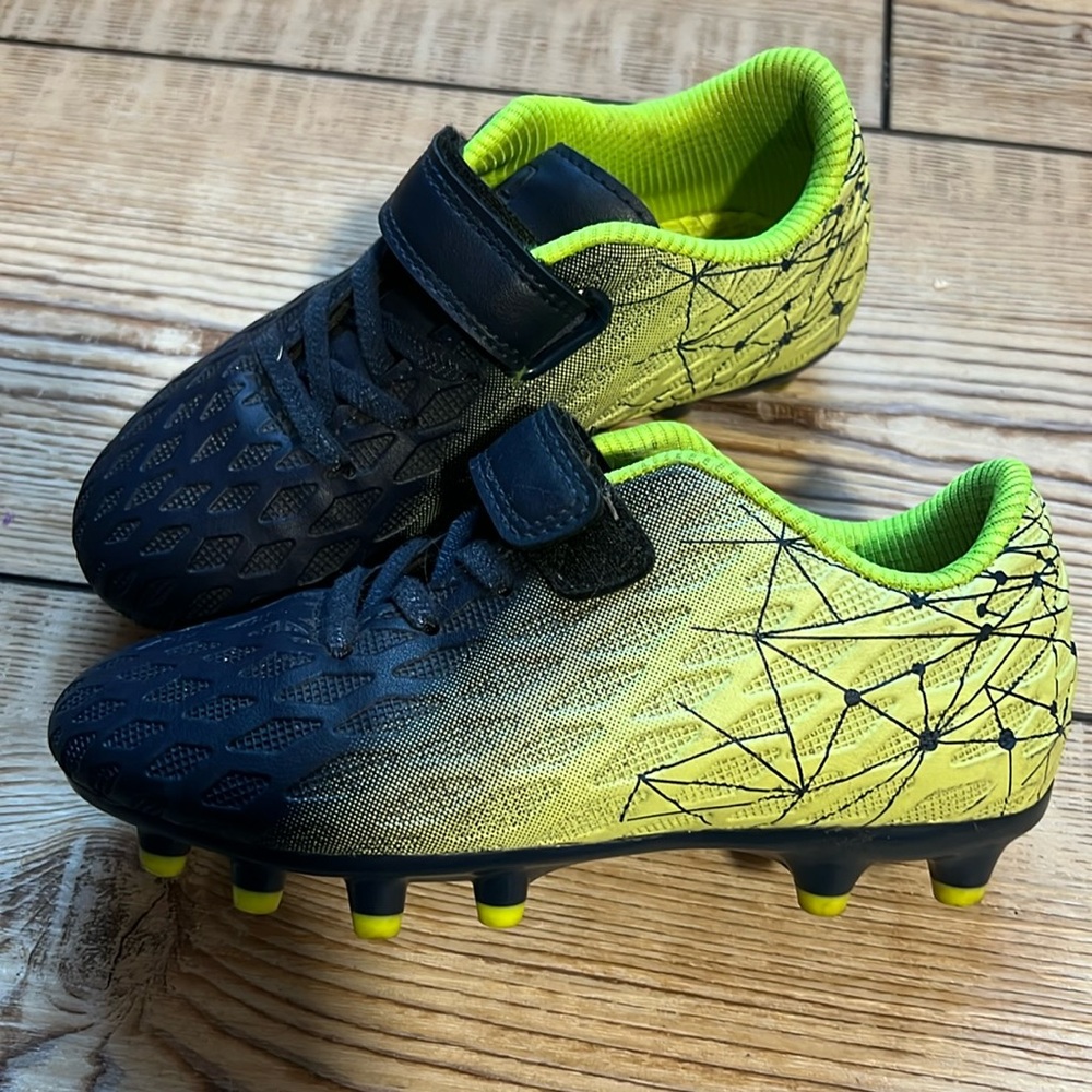 Boys Soccer Cleats